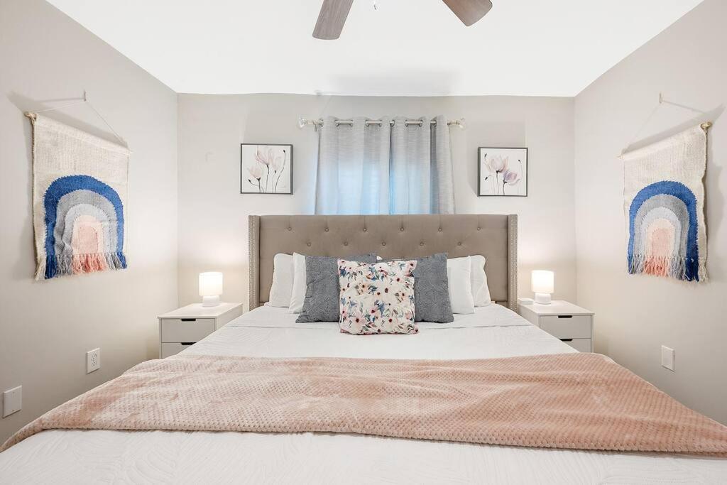 شقة * Lux Modern Retreat * Downtown * King Beds * دورهام المظهر الخارجي الصورة
